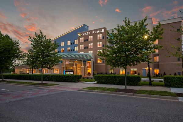 Hampton Hyatt