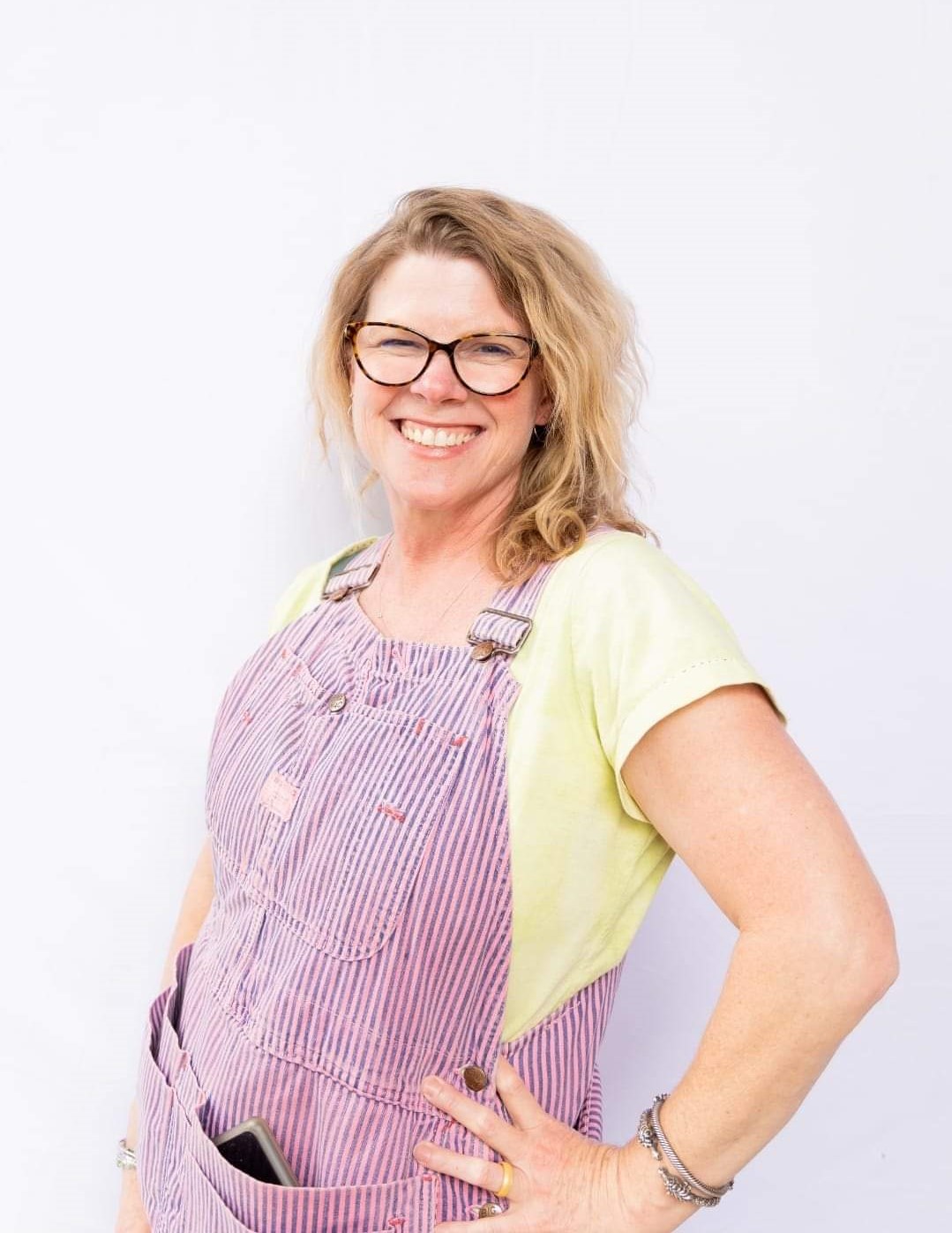 Tia Curtis - Free Motion Quilting